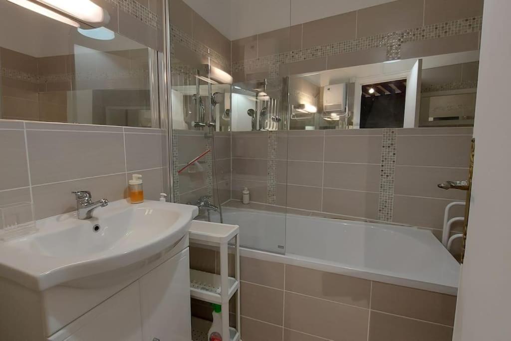La Brise Normande Centre De Ville De องเฟลอร์ ภายนอก รูปภาพ